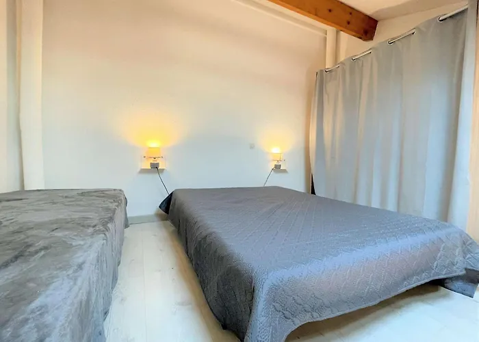 Pavillon Lagunes Du Soleil Avec Parking Et Piscine Ay060-a71 Vires